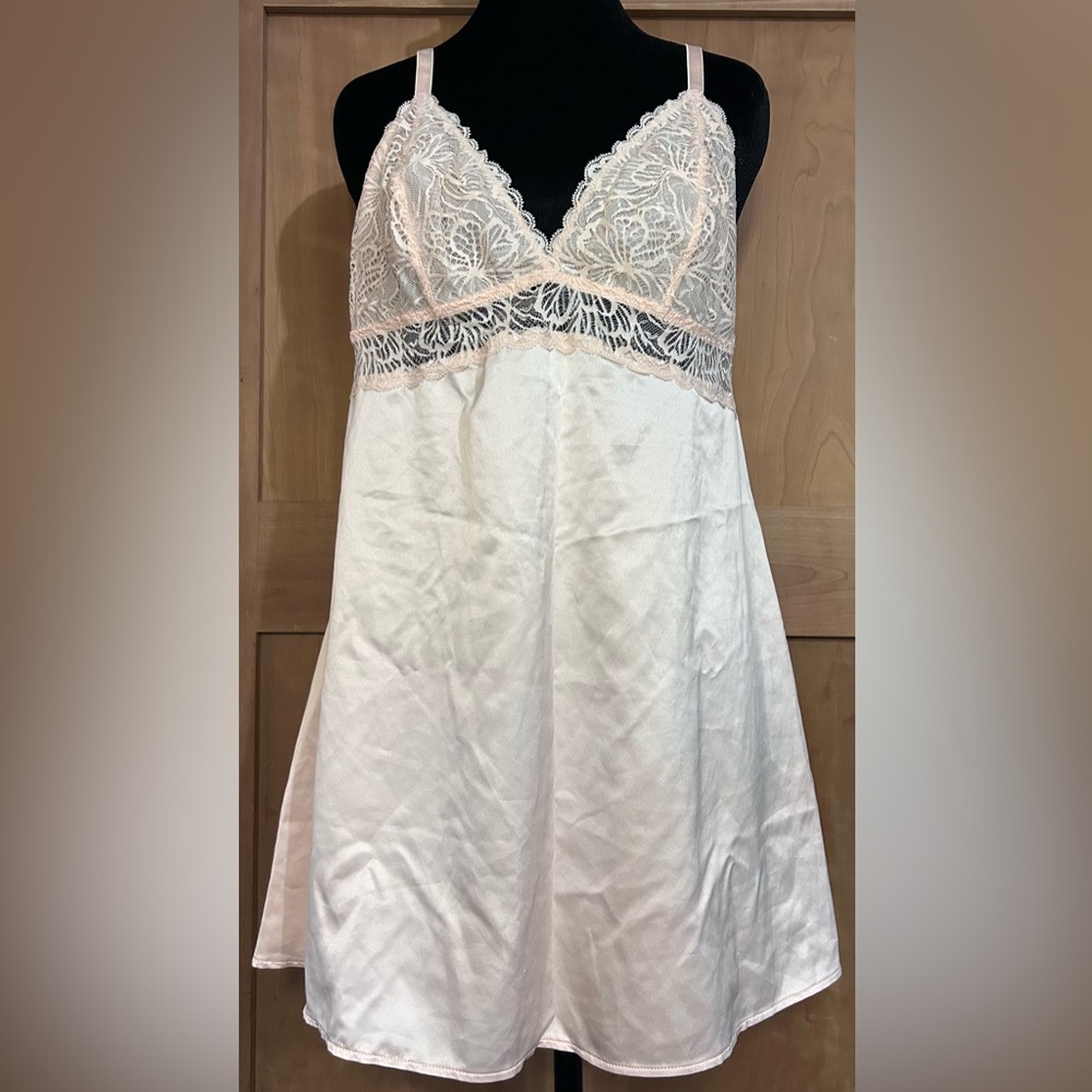 Auden Peach Lace Intimates - Picture 1 of 4